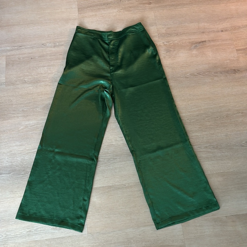 Viral boutique Emerald Green Satin trousers